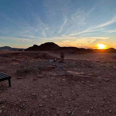 Hotel Salameh'S Bedouin Camp Wadi Rum Zewnętrze zdjęcie